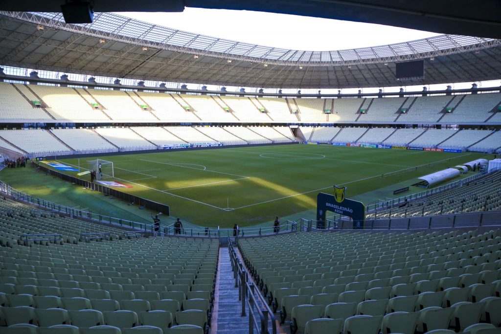 Com pausa nos jogos, Arena Castelão reforça manutenção do gramado -  Secretaria do Esporte